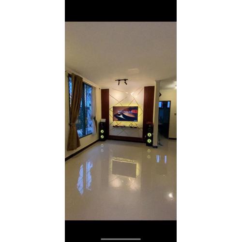 Villa kota bunga 3 BR Kolam renang pribadi