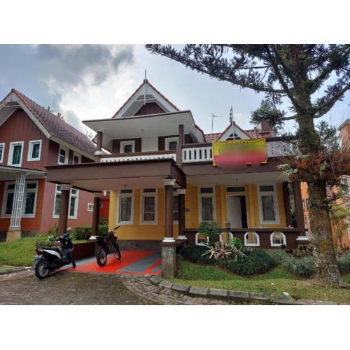 Villa kota bunga at puncak bogor 3BR Free AC dan Karoke Super Lengkap