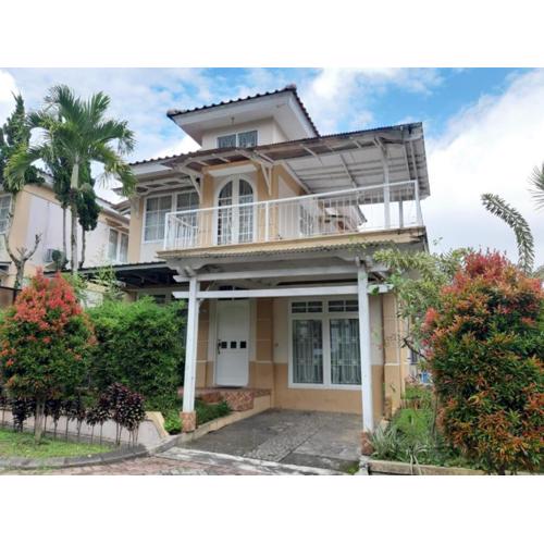 Villa kota bunga puncak bogor 4 kamar ada ac