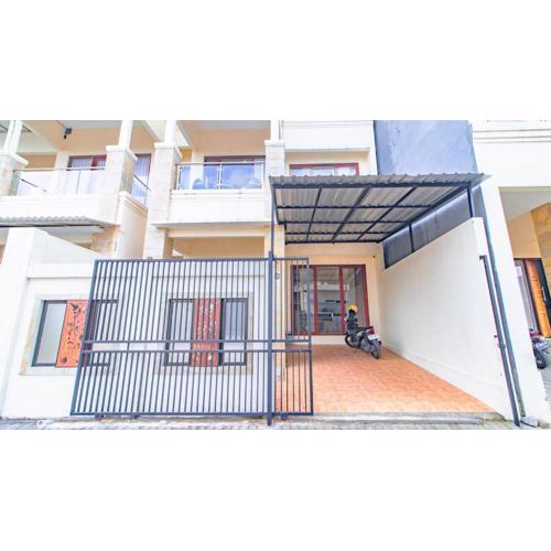 Villa Krisna with Private Pool and Billiard