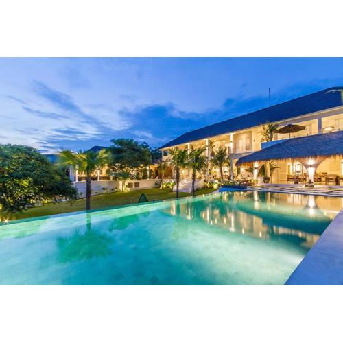 Villa Kusuma - Luxury Sea View 5 Bedroom Villa Close to Savaya