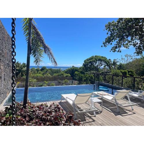 Villa lagoon view Baie du cap bel ombre