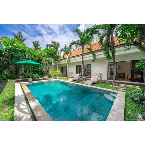 Villa Lara, By Five Elements