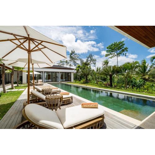 Villa Leonard by BaliSuperHost