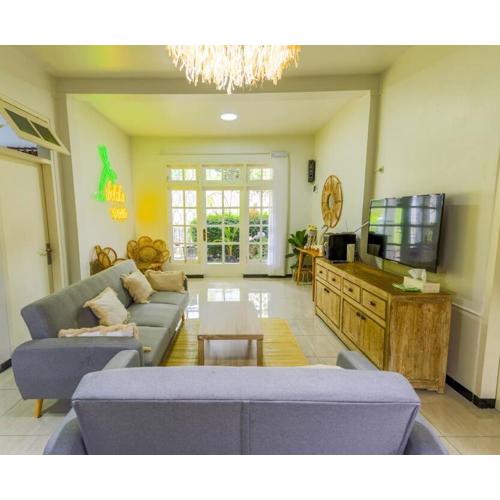 Villa Libelula Batu Malang