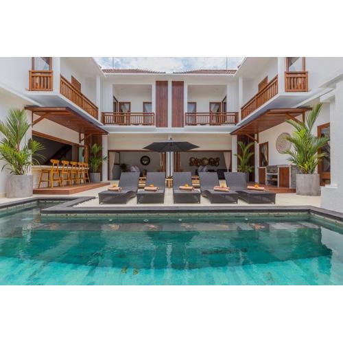 Villa Lima - 5 bdrs, BBQ, Living room with Ac and private pool