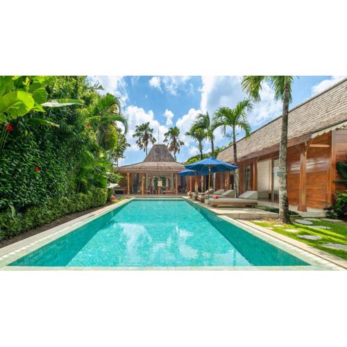 Villa Little Mannao by Villa Finder