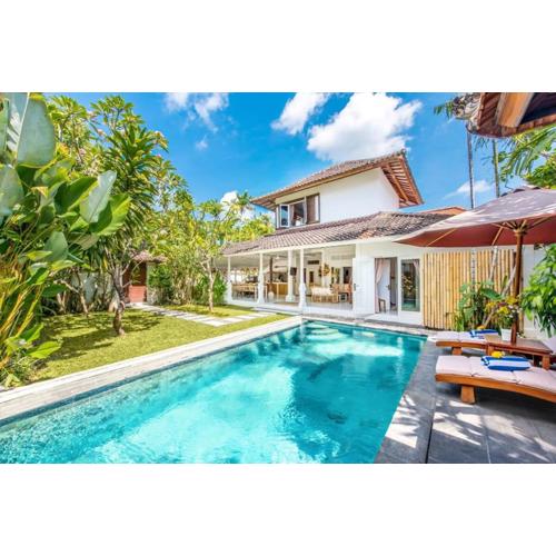 Villa London - Private 4 BDR Villa in Seminyak, Pool & Garden in prime Location