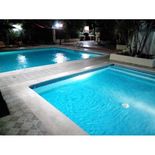 Villa Los Almendros - 2 private pools tennis pickle ball