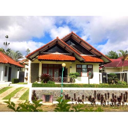 Villa Lotus Puncak D03