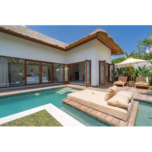 Villa Lounes 2 - Walking Distance to Luna Beach Club