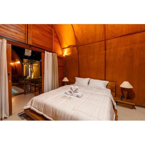 villa lumbung by adis villa, Cozy Wooden Stay, Shared pool