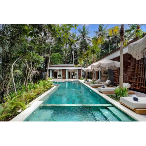 Villa Lumen by BaliSuperHost