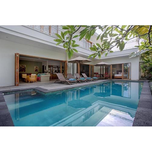 Villa Luna - Modern and spacious 4bdrs villa in Bingin Beach