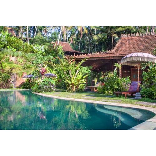 Villa Mahadevi 3 with Jungle Views near Ubud