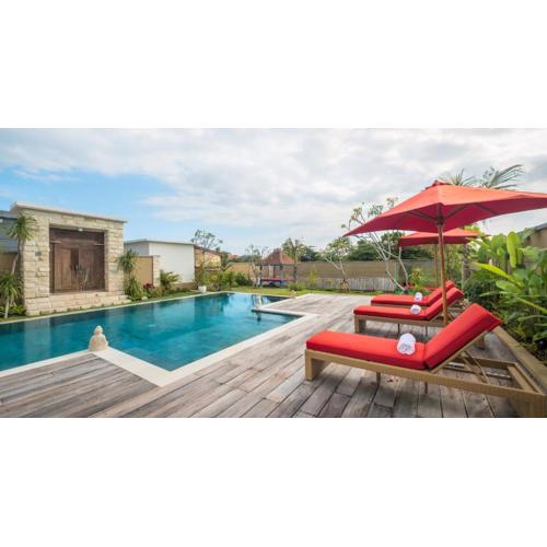Villa Manggala - 13 mins walk to Berawa Beach