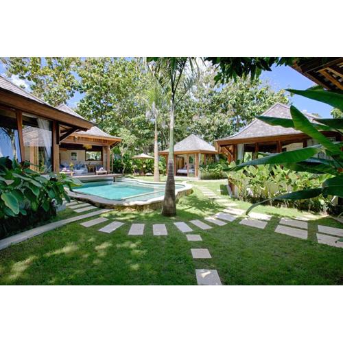 Villa Mango - 3bdrs in the heart of Bingin Beach