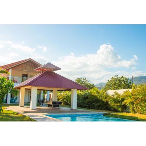 Villa Mercedes - Private Pool & Sunset Views - Ocoa Bay