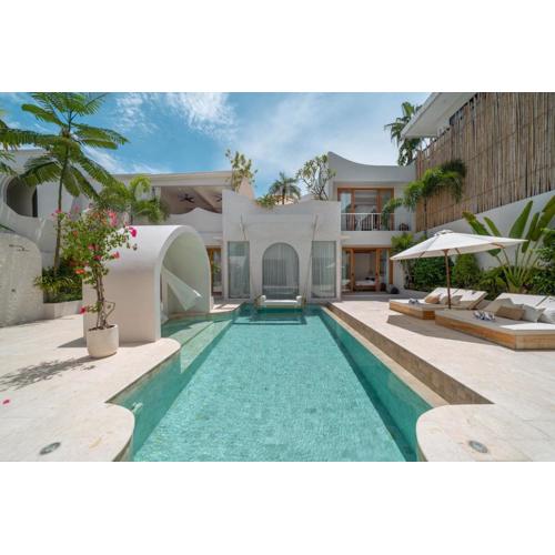 Villa Milana: 5BR Mediterrenean Villa in Canggu