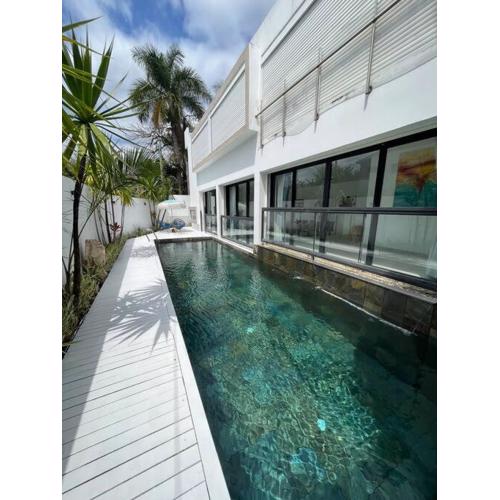 Villa moderne à Trou aux Biches