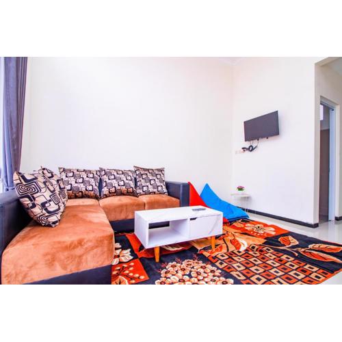 Villa Mulyo E4 by Sans Villa