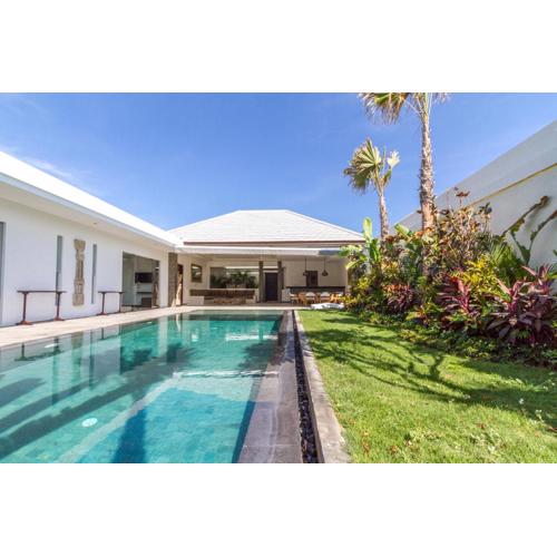 Villa Nala - Amazing 3-Bedroom in Seminyak