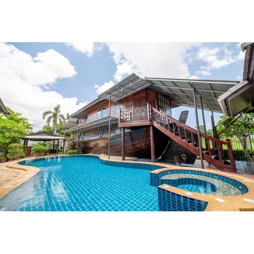 Villa Nautica Pattaya