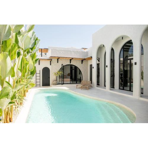 Villa Naxos at Isola villas