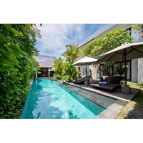 Villa Nikaia by Villa Finder