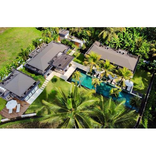 Villa Olirine by BaliSuperHost