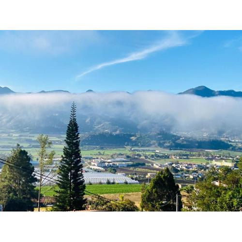 Villa Paloma/ Home/ Office-Remote Office