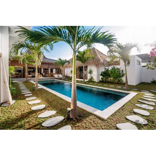 Villa Parasol by Alfred in Bali