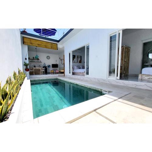 Villa Pasa - Minimalist Villa with Rooftop