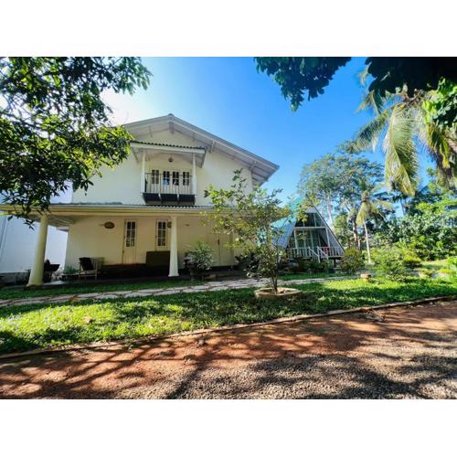 Villa Peace & Plenty