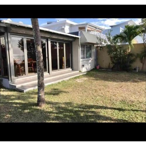 Villa Piedanlo Beach House Trou aux biches