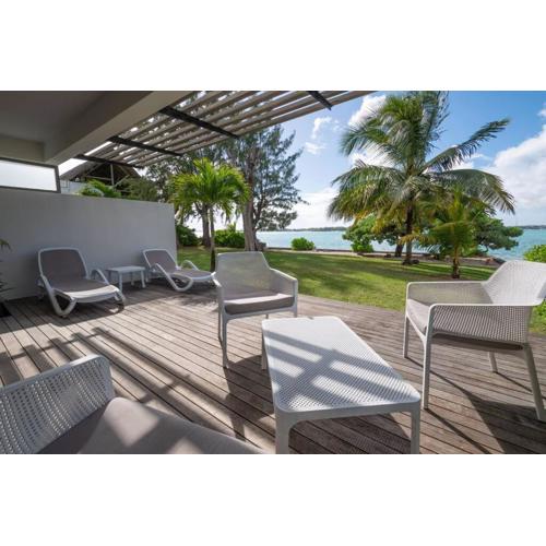 VILLA PIEDS DANS L'EAU - GRAND BAIE