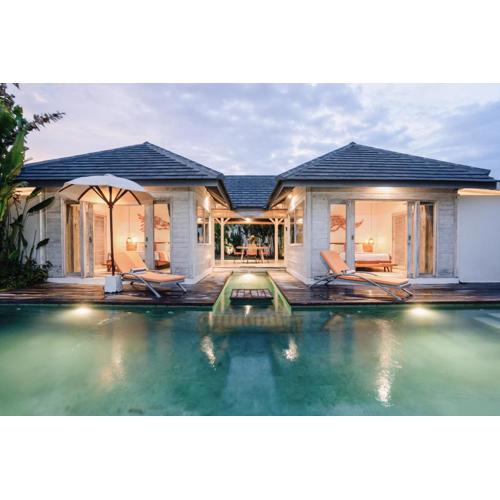 Villa Pima, Sumptuous 2BR Private Villa surrounded by Rice fields in a quiet Area