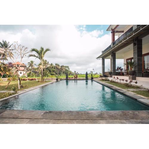 Villa Popolan and Guest House