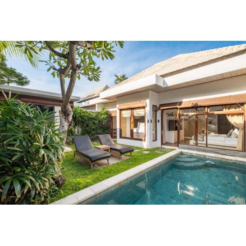 Villa private Pool in Seminyak, Car Park fast WIFI