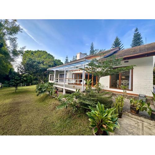 Villa Putih Le Cordon