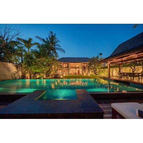 Villa Ramadewa Beachside with Authentic Charm