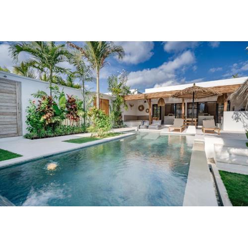 Villa Ruta I and II at Nyanyi Beach