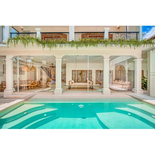 Villa San Diego: Brand New 4BDR