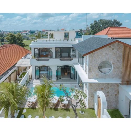 Villa SANKARA - Rooftop 3BR Villa with Brasero & Cinema - Sunset view - Canggu Beach