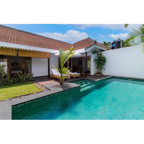 Villa Santi Holiday Villa