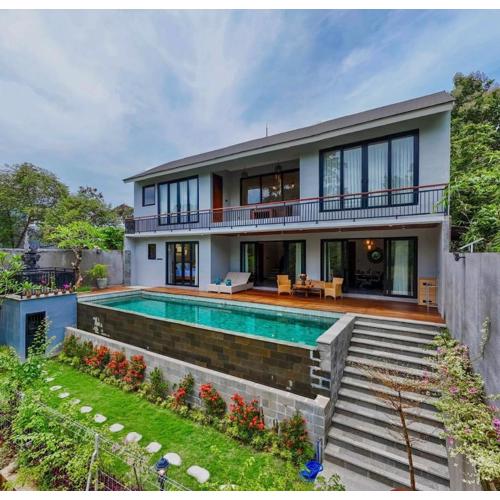 Villa Sanur river view