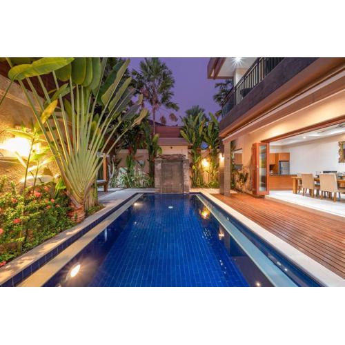 Villa Seacluded 1 - 3BR Villa in Central Seminyak - Large Pool