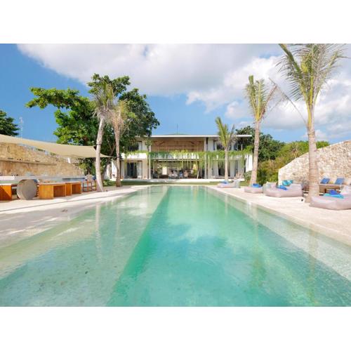 Villa Seascape by Elite Havens