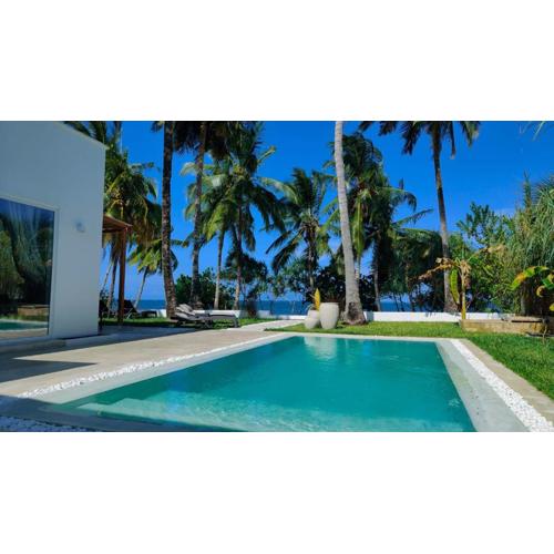 Villa Shepherd Zanzibar - LUXURY BEACH FRONT - KIWENGWA