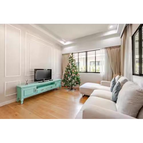 Villa Siri 49 Luxury 4 BR Chiang Mai